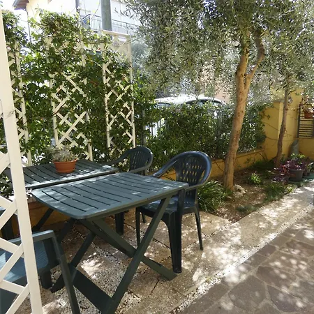 Casa Loren Πέζαρο